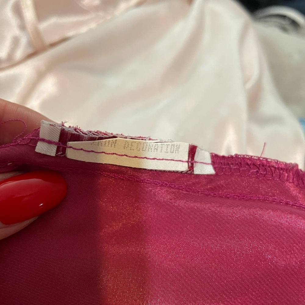 Vintage Satin Slip Dress in Berry Pink - Picture 5 of 5